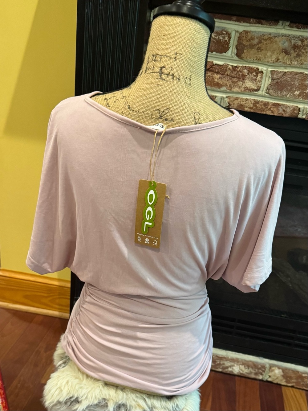 OGL BATWING WING BOATNECK RUCHED TOP NWT - Picture 2 of 5